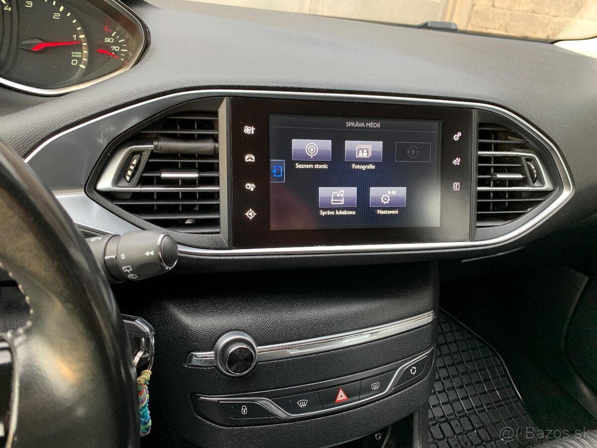 Peugeot 308sw 1.6HDI 85kw manuál 6 - 18