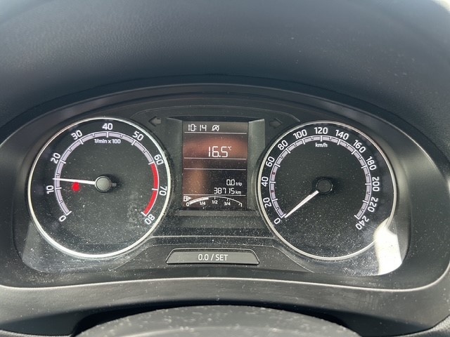 ŠKODA RAPID 1,0 TSi - 18