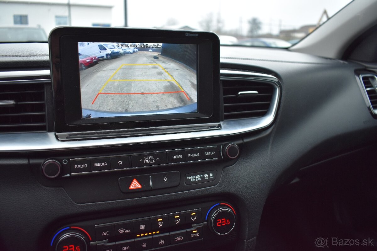 KIA Cee’d 1.6 CRDi 100KW/136k A/T - 18