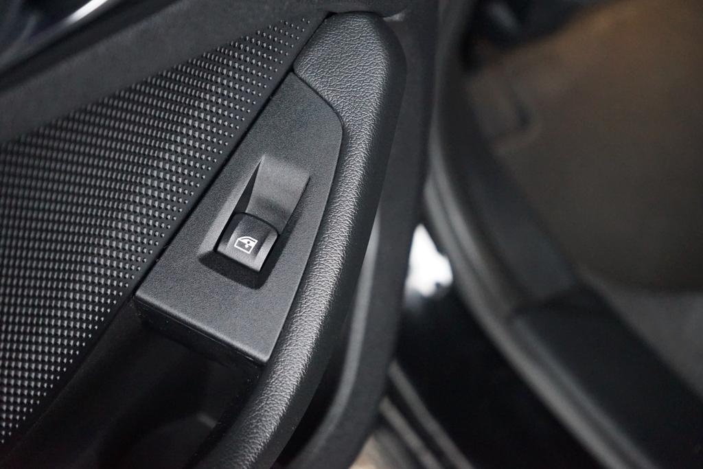 16- Bmw, 118, 2021, nafta, 2.0 d 118d, 110kw - 18