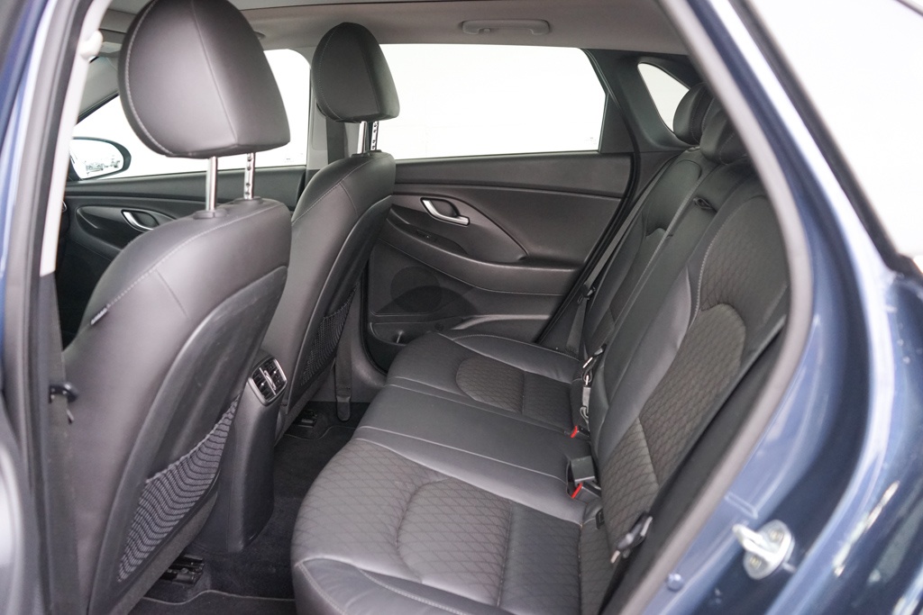 506- Hyundai, i30, 2017, nafta, 1.6 CRDi Sky, 81kw - 18