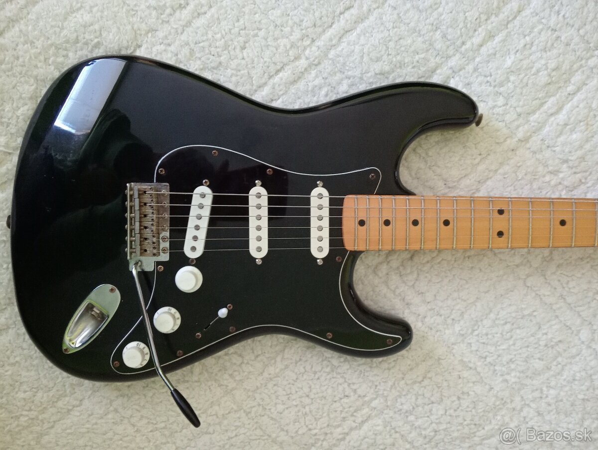 Greco Stratocaster Spacey Sound 81-snímače USA Fender 79-81 - 18