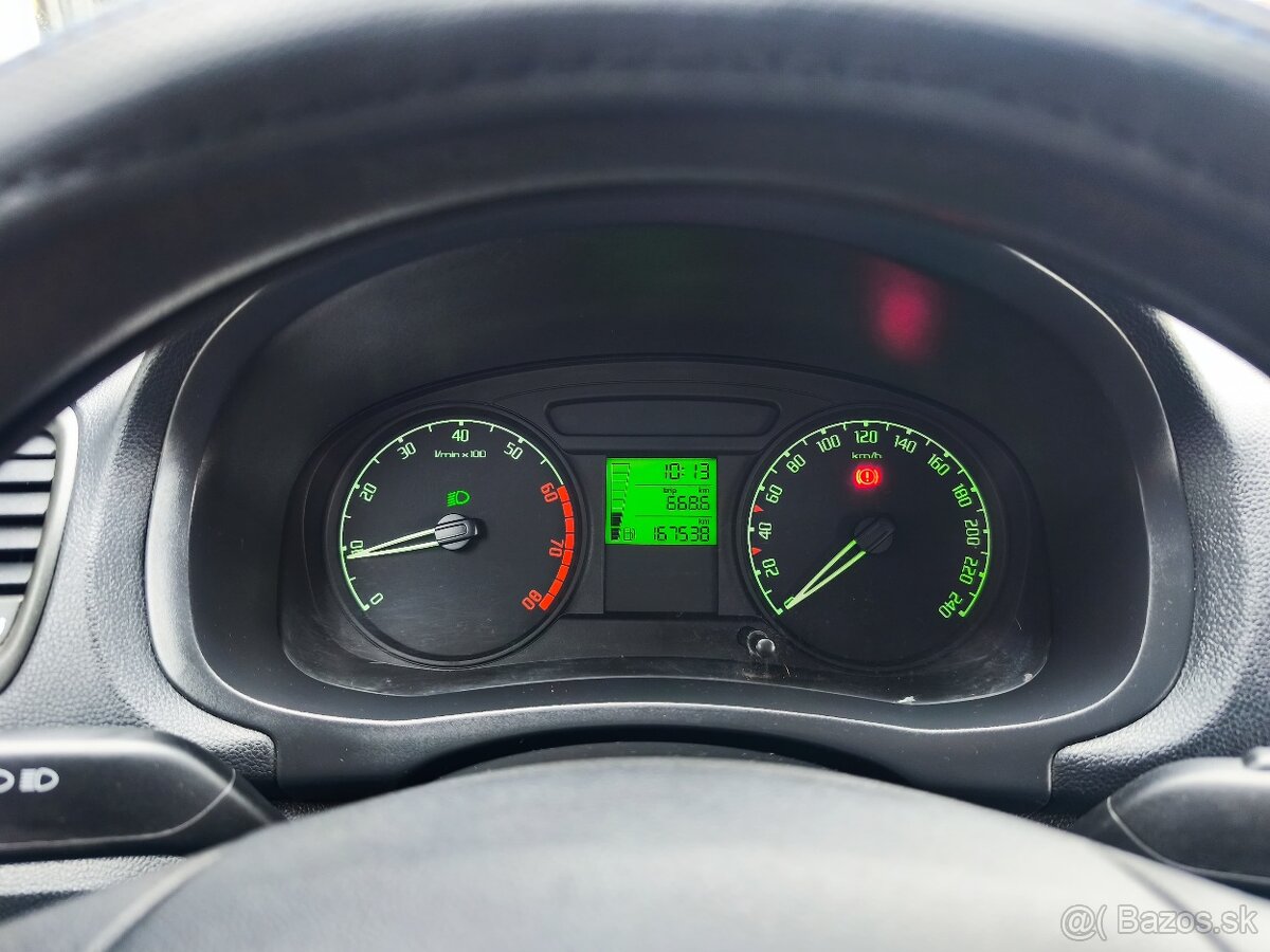 Škoda Fabia 2 1,2 benzín len 160tis Top Stav - 18