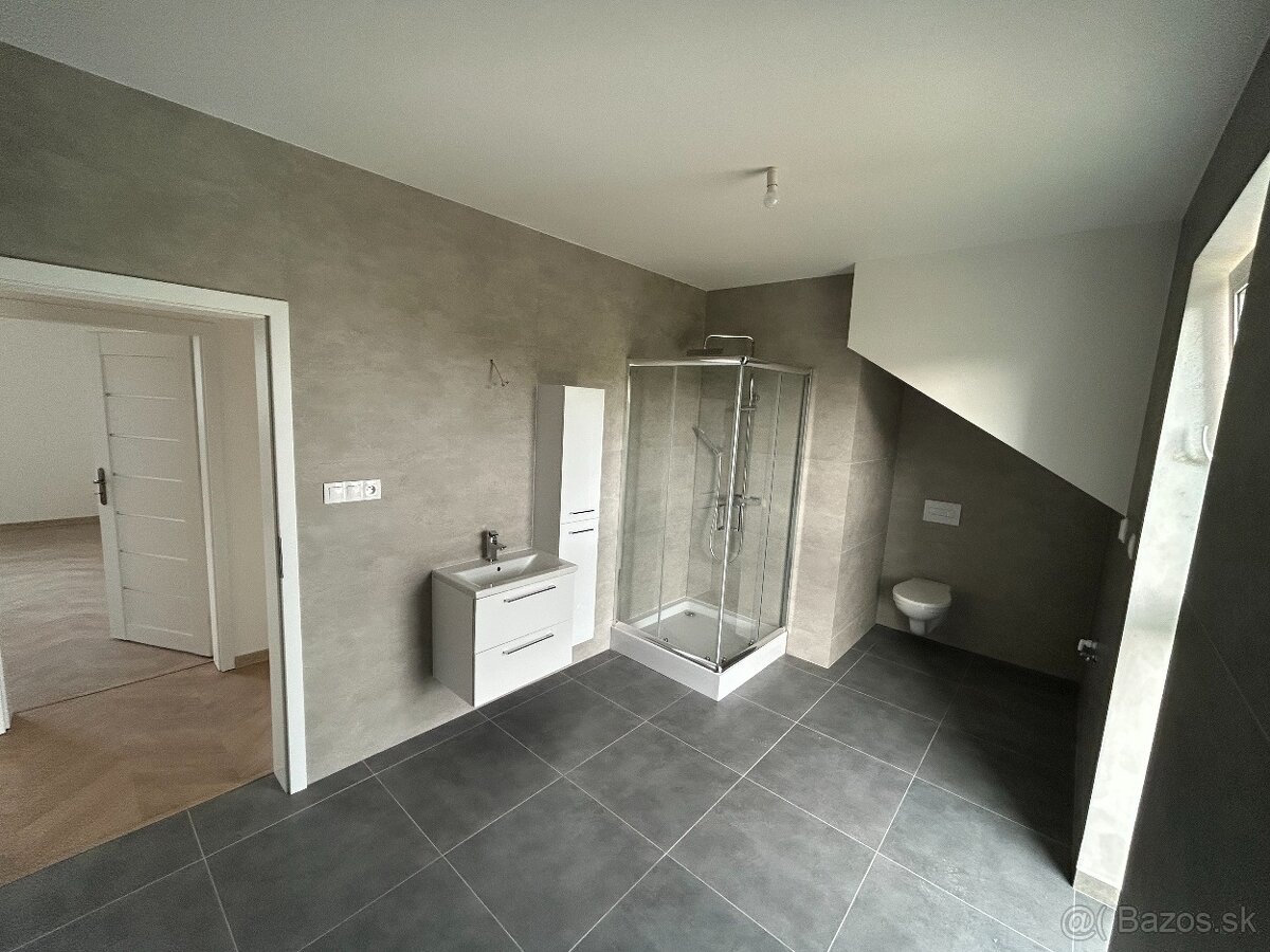 RODINNÝ DOM- SPIŠSKÁ SOBOTA - 18