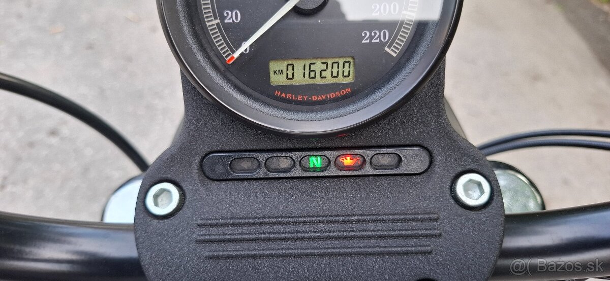 HARLEY DAVIDSON SPORTSTER 1200 - 18