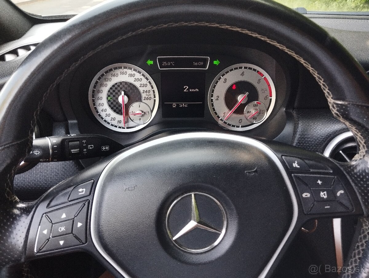 Mercedes Benz A - 18