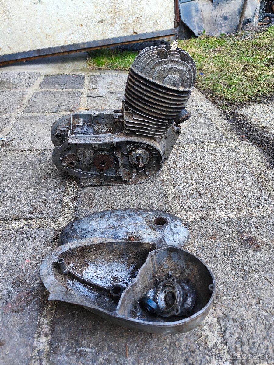 Jawa CZ 175 356 - 18