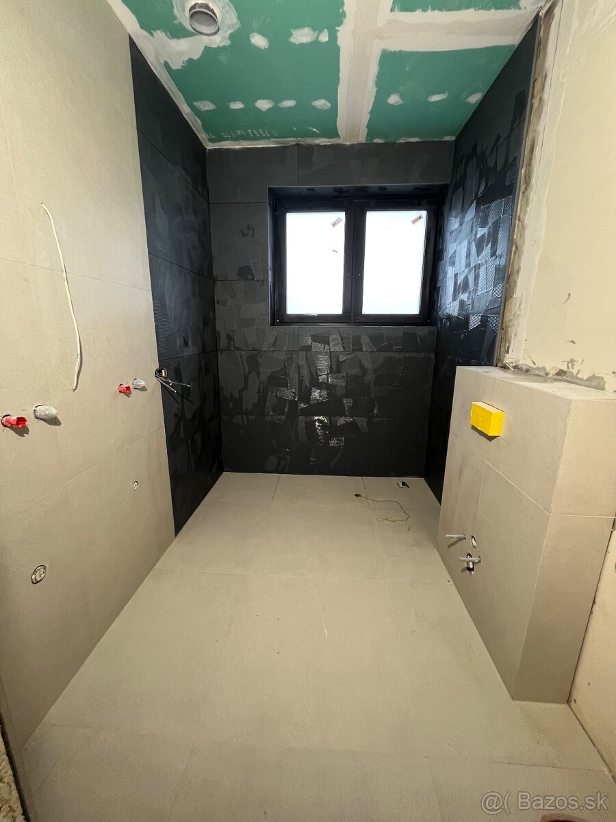 Obkladacie a stavebne práce - 18