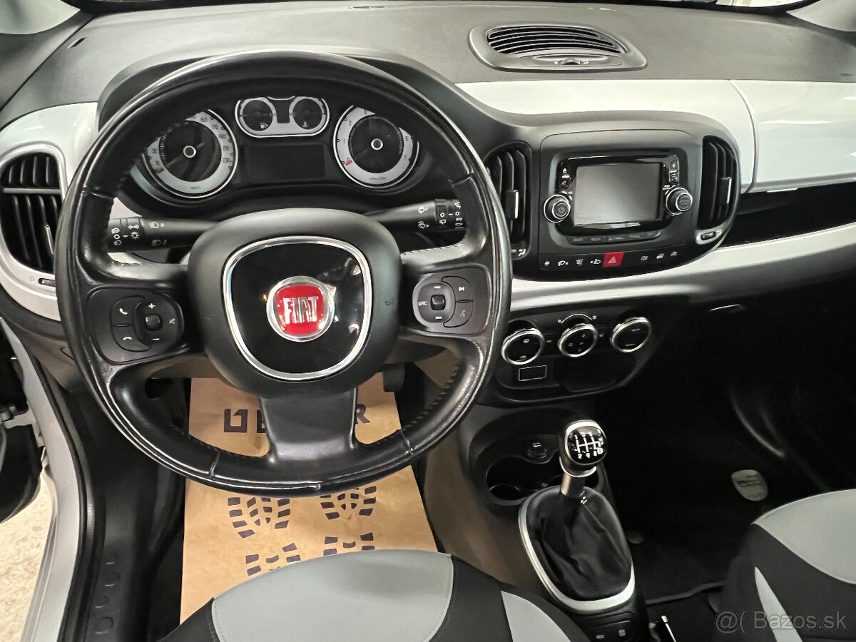 Fiat 500L Living 7 MÍST TZ VYHŘ.SEDAČKY DIGIKLIMA TEMPOMAT - 18