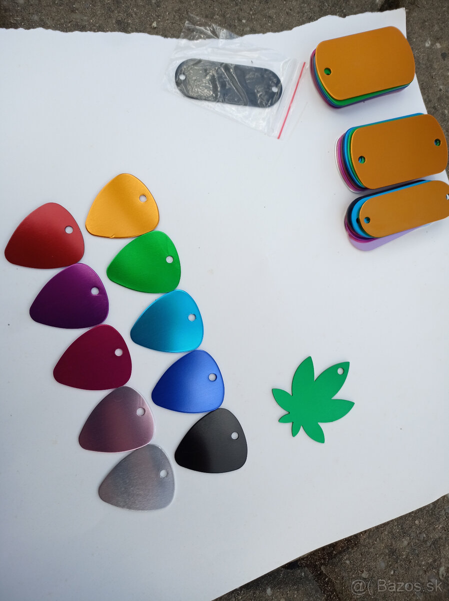 kovové trsatko - 18