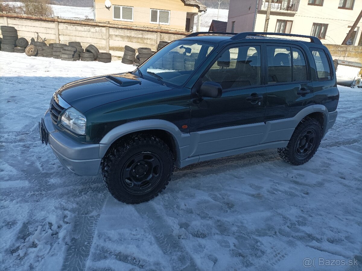 Suzuki Grand Vitara 2.0 td 4x4 - 18