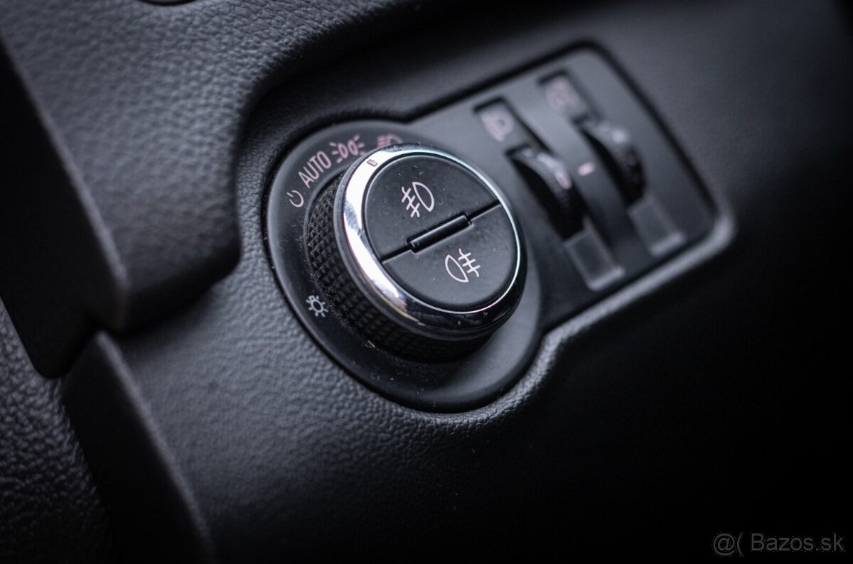 Opel Insignia 2.0 CDTI, 96kW - 18