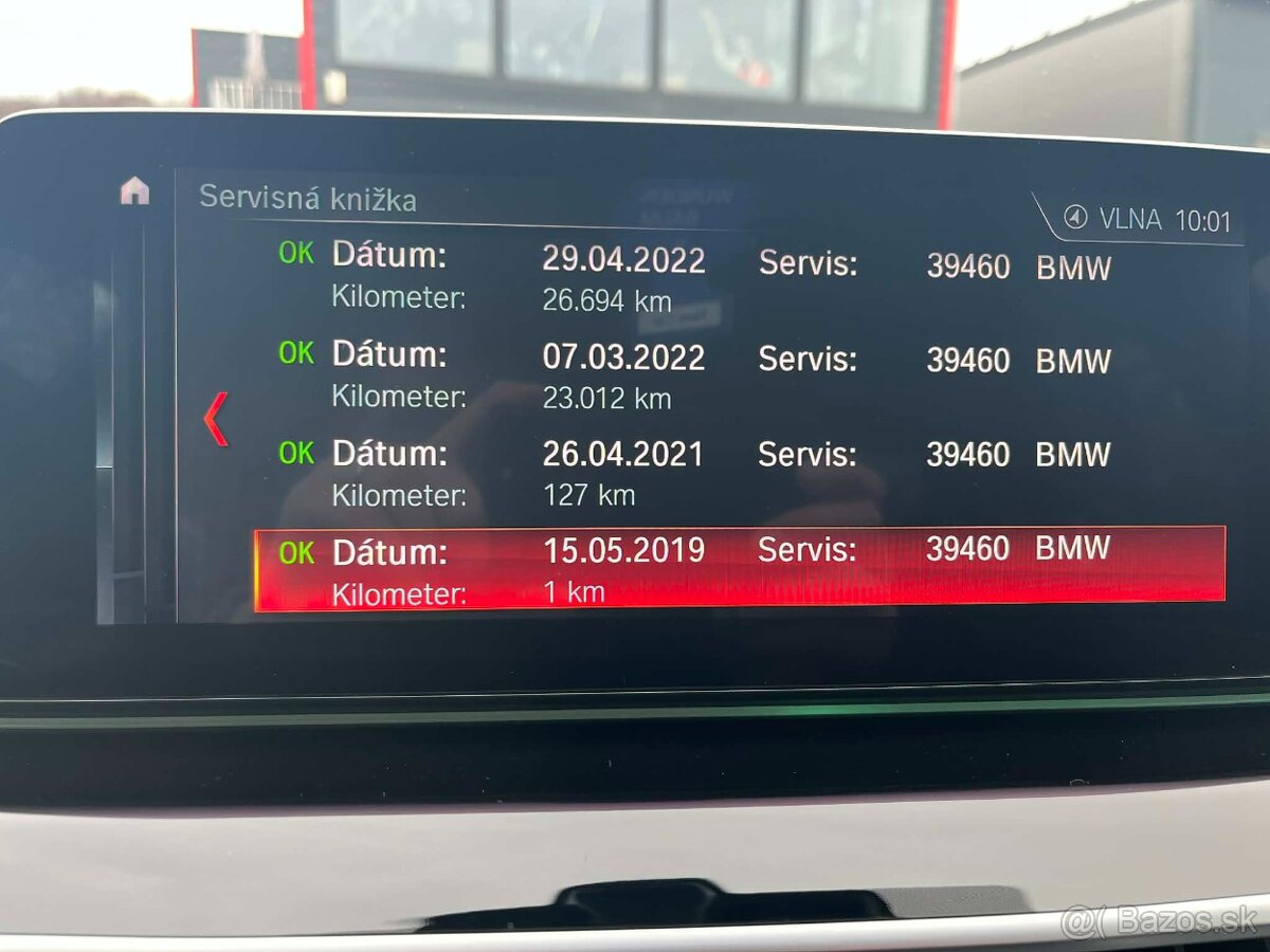 BMW 540i xDrive Limousine - Benzín - 18