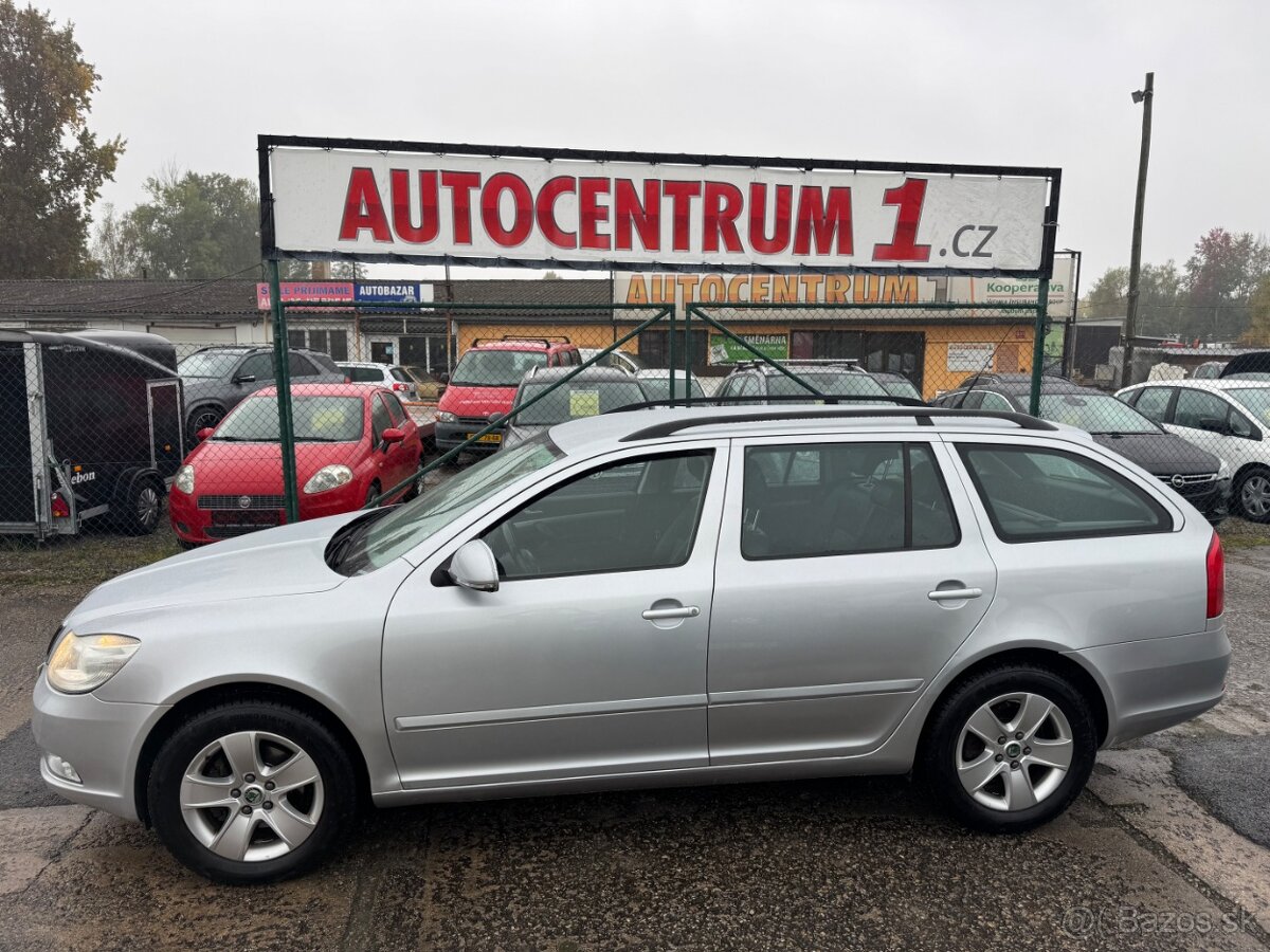 Škoda Octavia Combi 2,0 TDI 103kW Elegance - 18