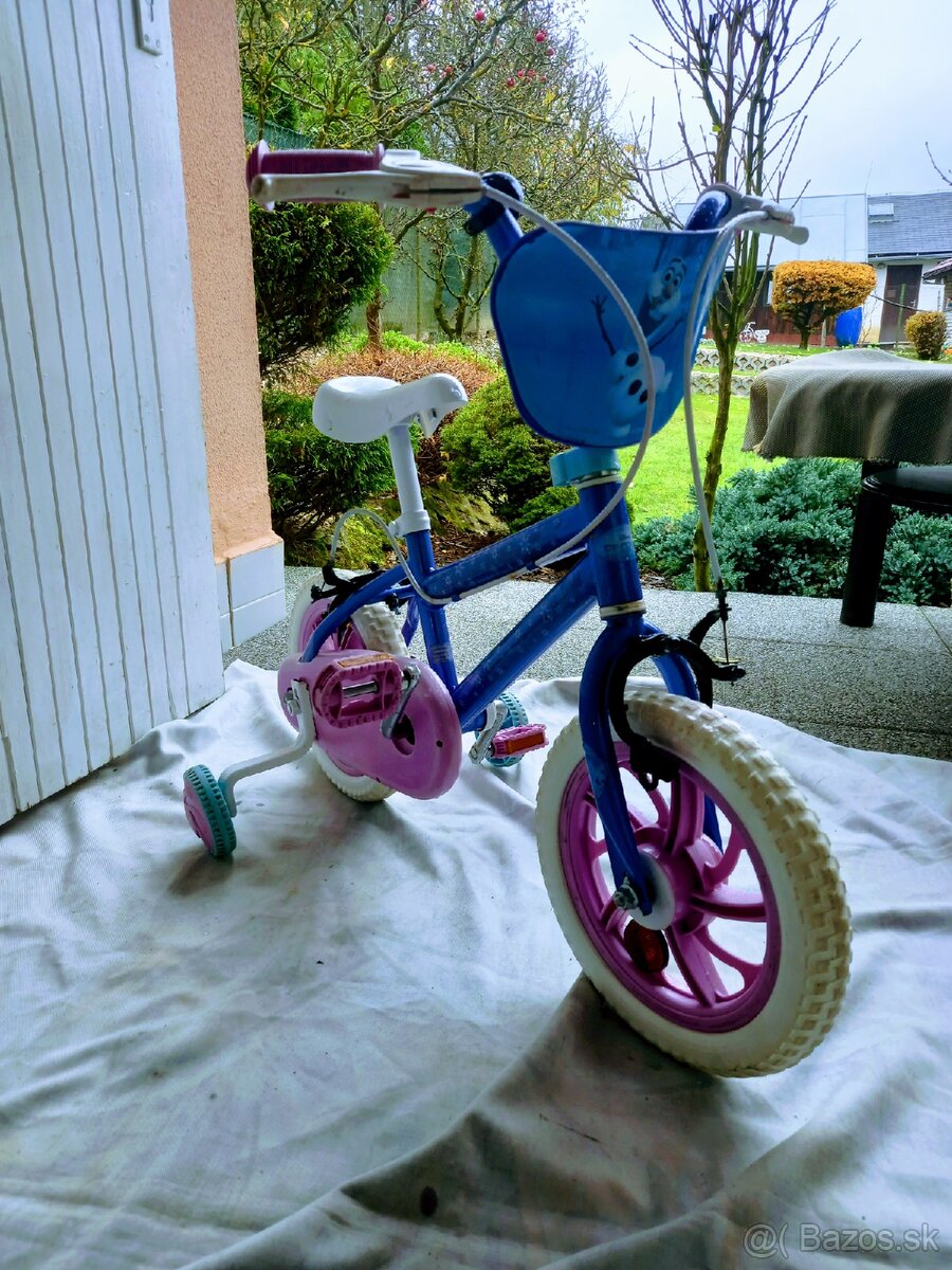 Bicyklík s pomocnými kolieskami - 18