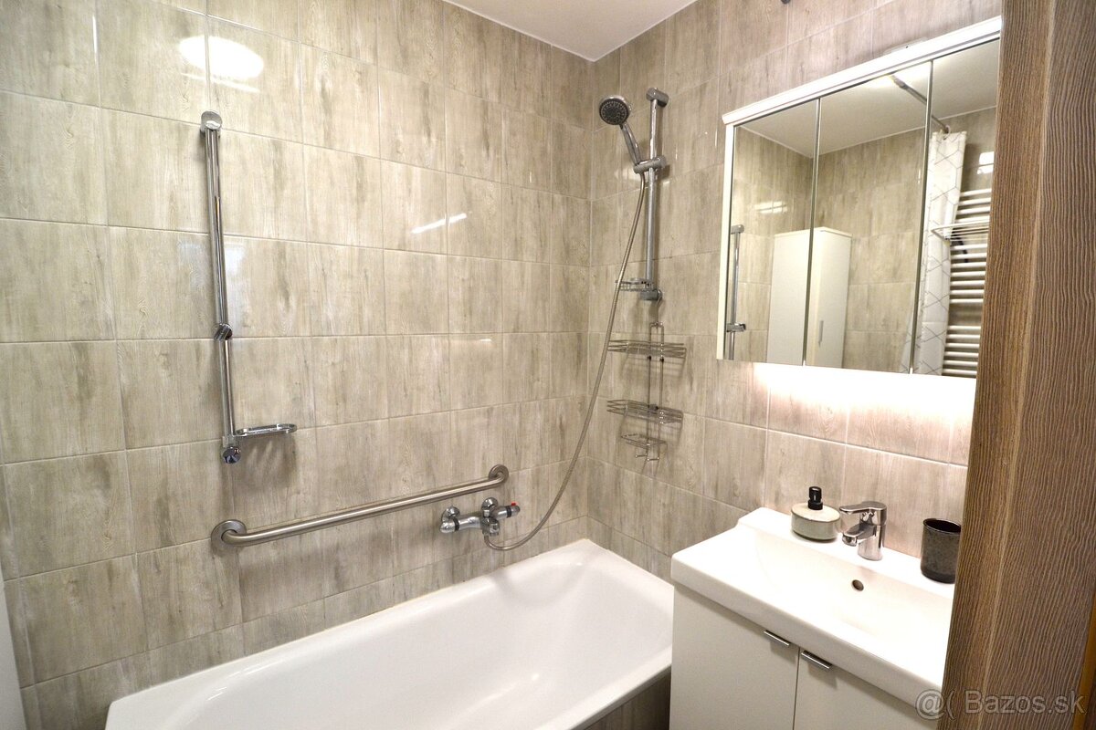 REZERVOVANÝ 4-izb.byt Košice, - 18