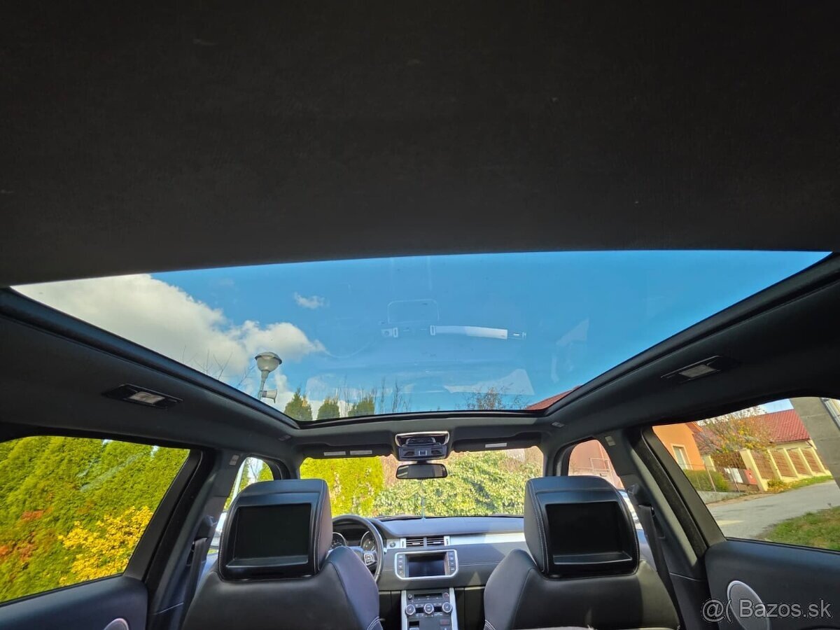 Range Rover Evoque 2.0Si 177 kw - 237 HP Nová STK/EK - 18