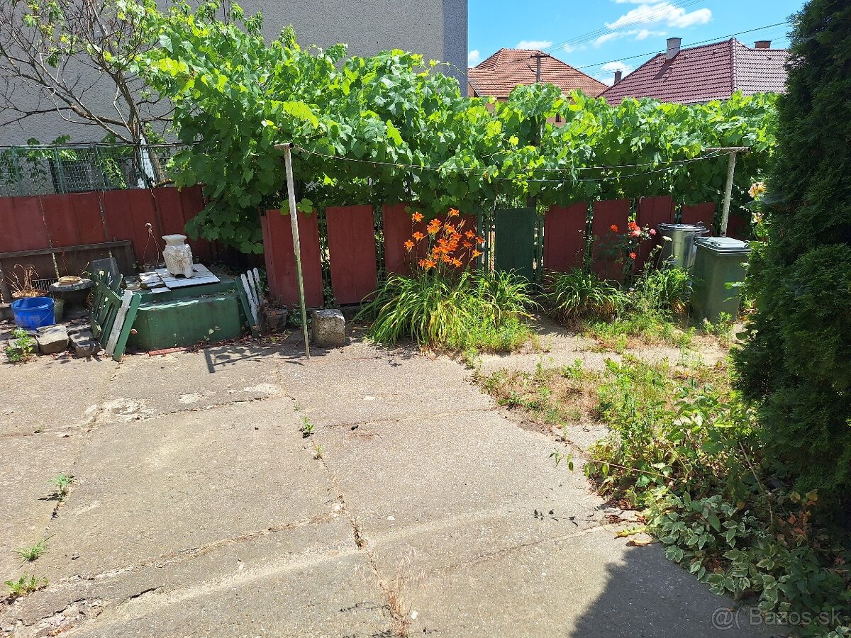 Výborný rodinný dom pre pohodlné bývanie - 18