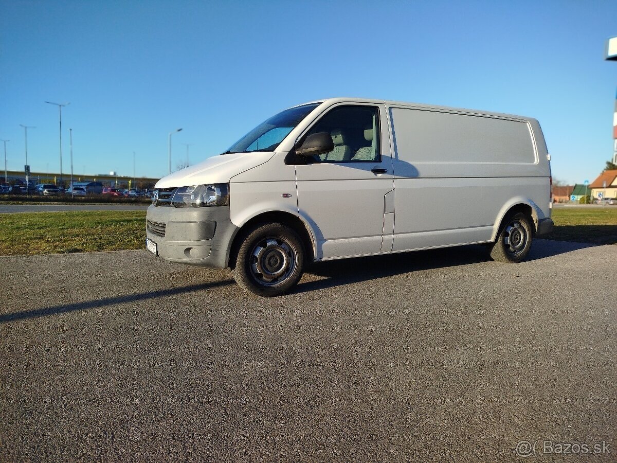 VOLKSWAGEN TRANSPORTER T5 FACELIFT r.v.2011 - 18
