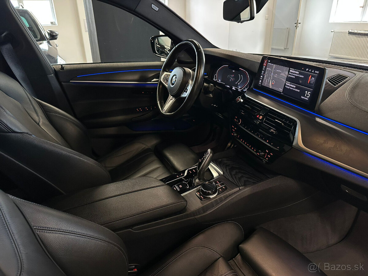 BMW Rad 5 540i mHEV xDrive A/T - 18
