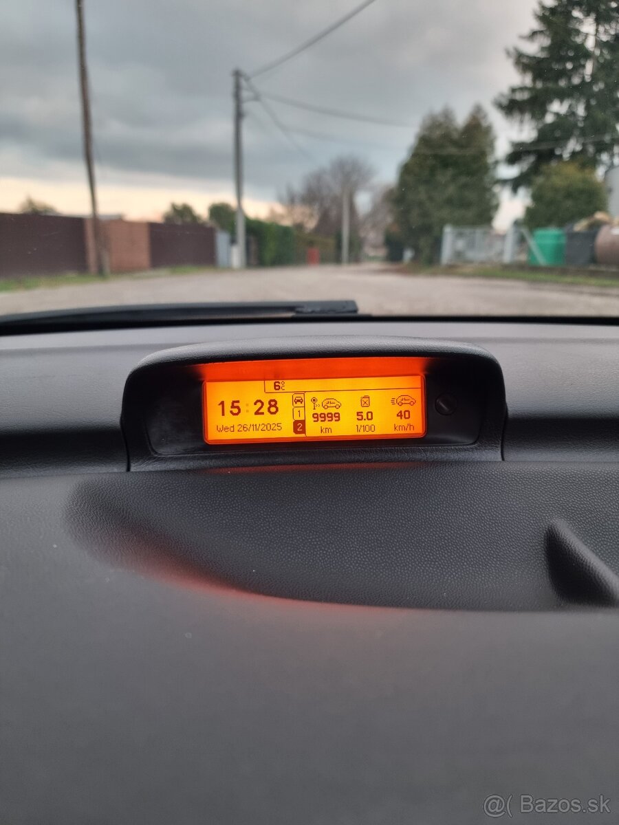 Peugeot 307 1.6 HDi - 18