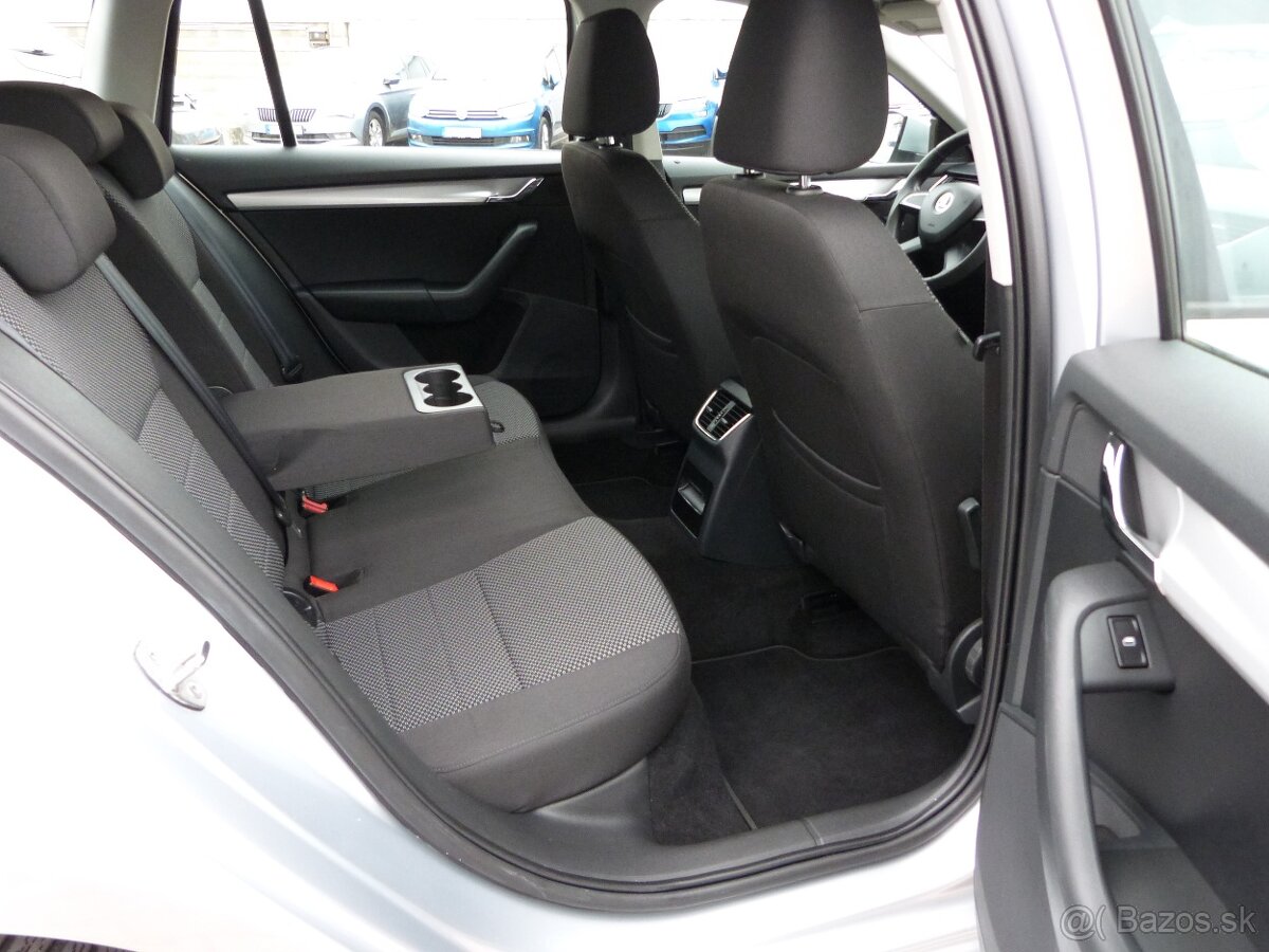 Škoda Octavia Combi 1.6 TDI Ambition - 18