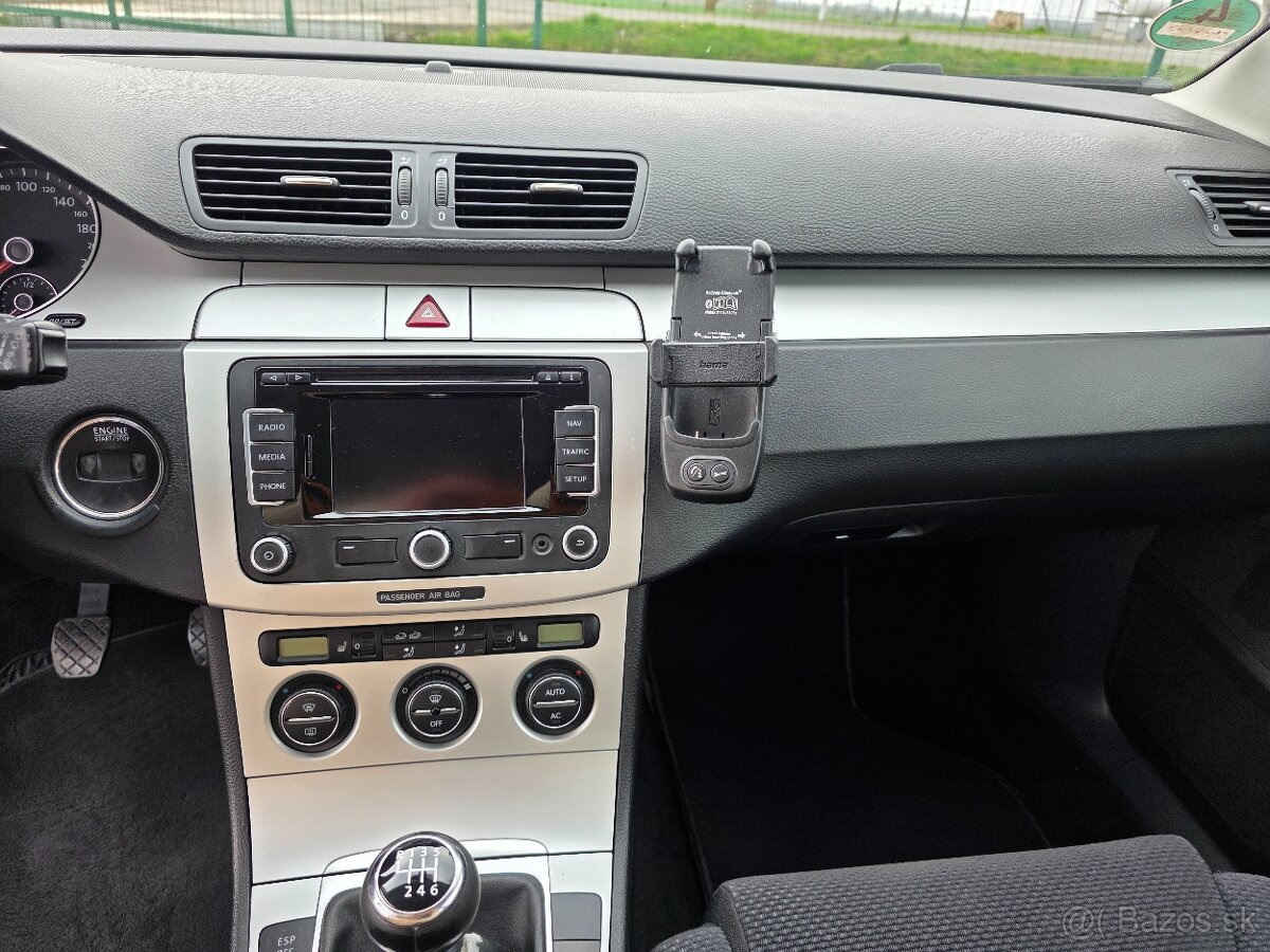 Volkswagen Passat Variant 2.0 TDI - 18