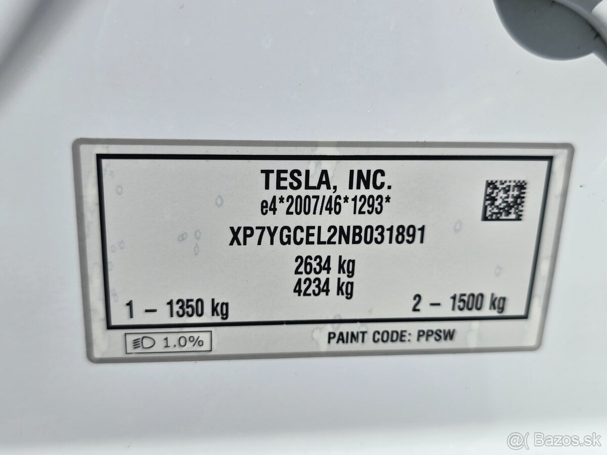 Tesla Model Y Performance Dual Motor Long Range 75kWh - 18