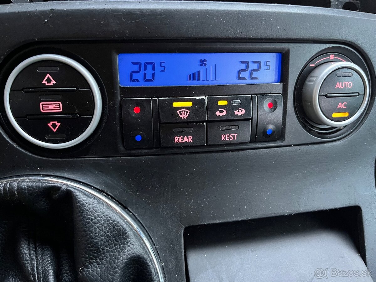 vw t5 multivan 2,5tdi 96kw - 18