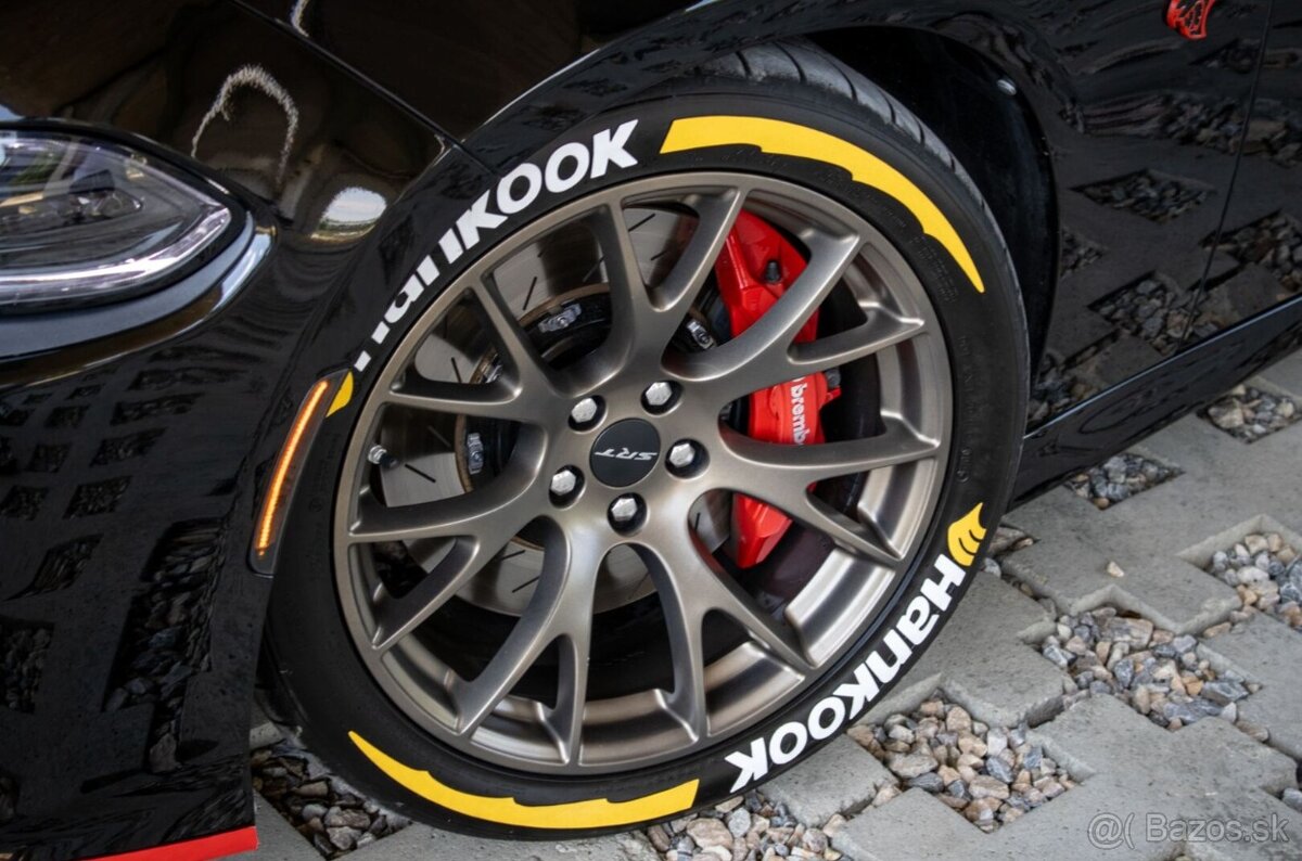 Dodge Charger SRT Hellcat 6.2L V8 - 18