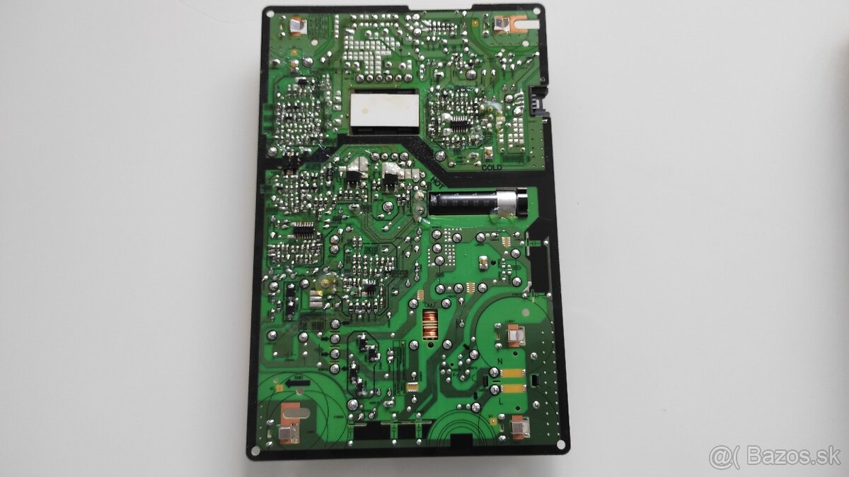 Náhradné diely Samsung UE55TU8070 - 18