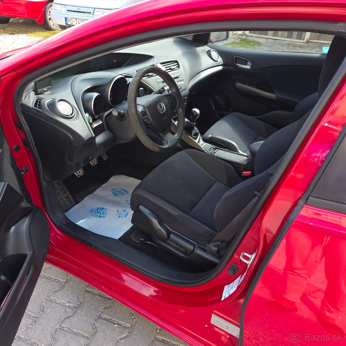 Honda Civic 1.4 i-VTEC 5DR - benzín - 18