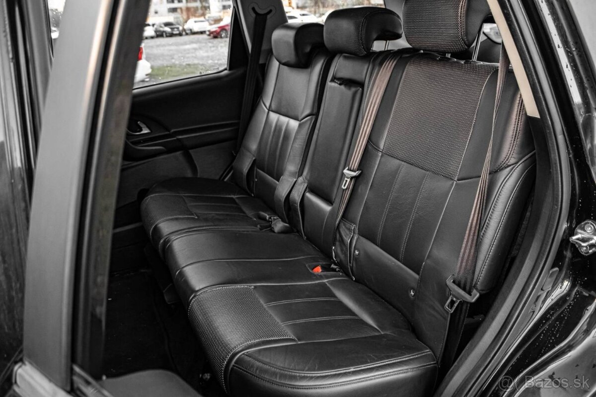 Mahindra XUV 500 W8 2.2 16V CRDi 4x4 EURO 6 - 18