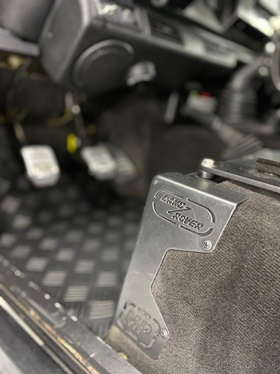 Land Rover Defender TD5 - 18