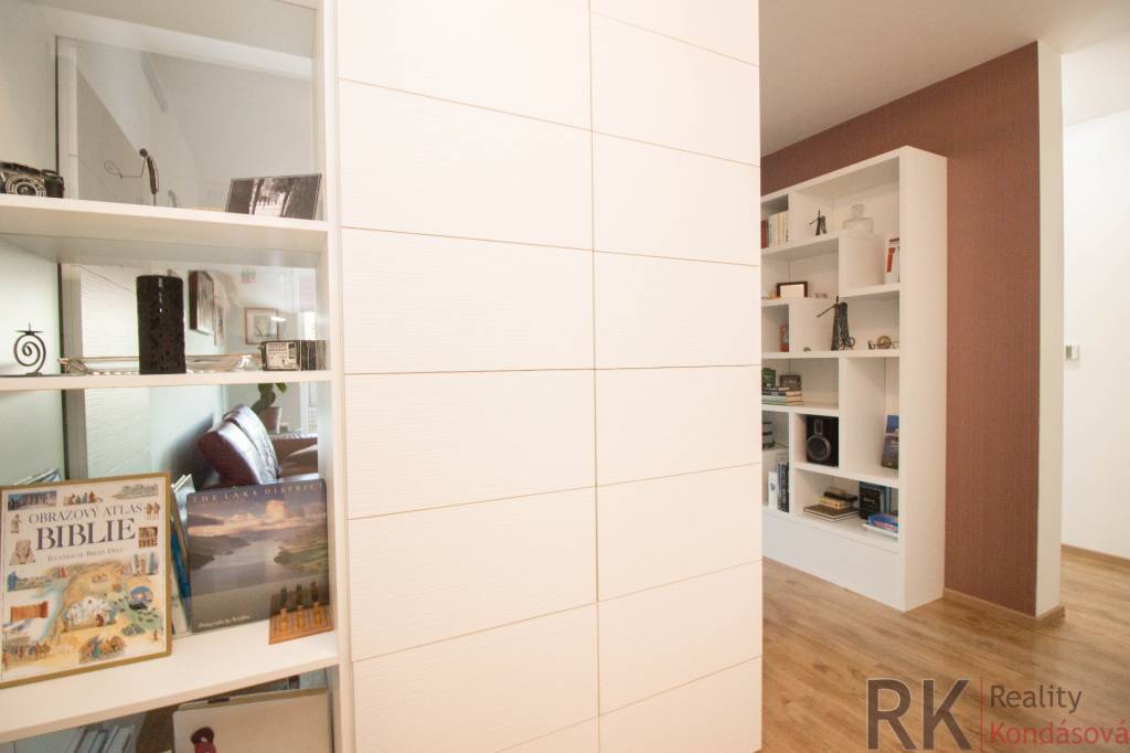 Top lokalita- Idanská, 3-izbový byt s loggiou, novostavba (2 - 18