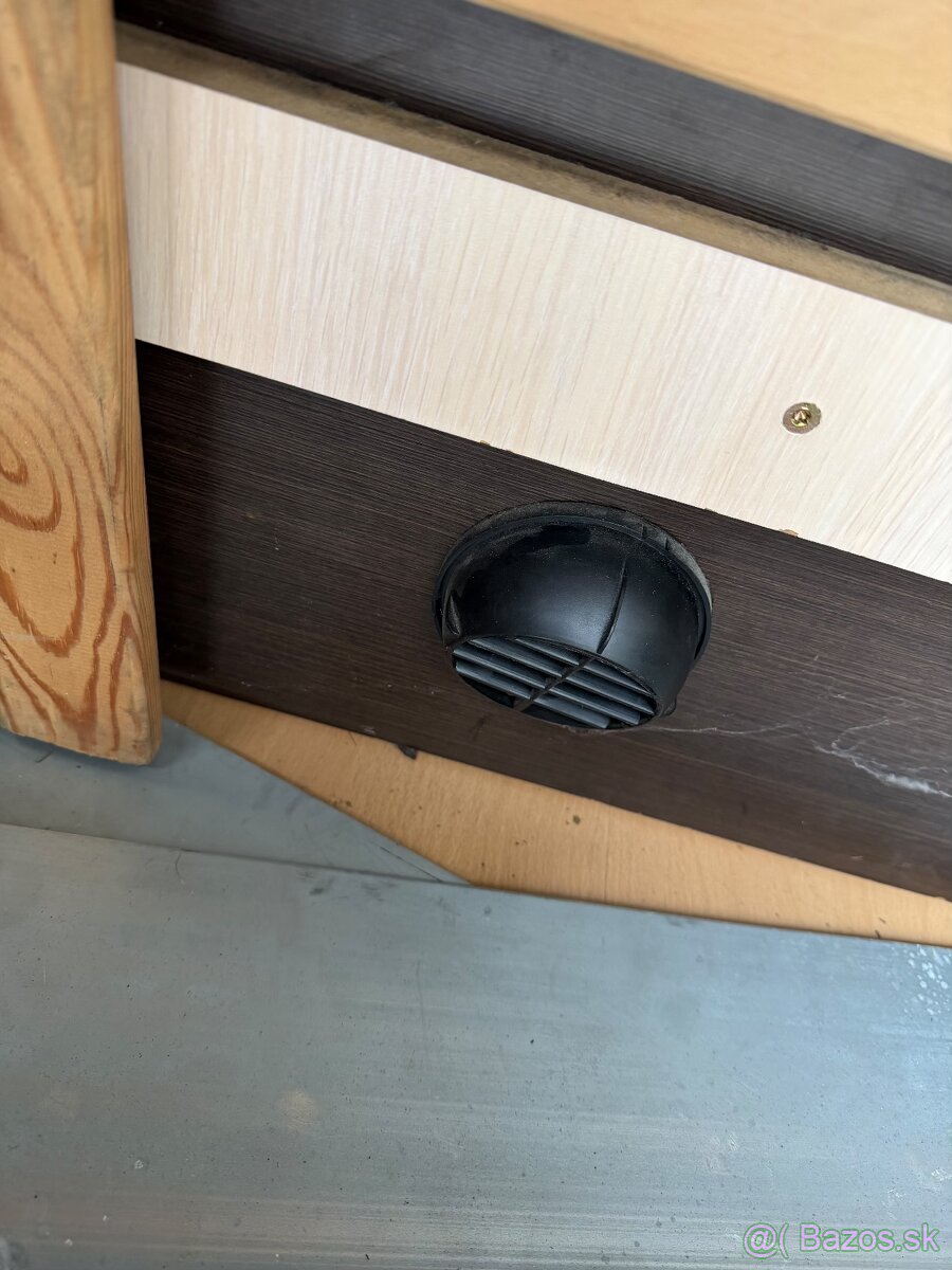 Mercedes-Benz 208D - 18