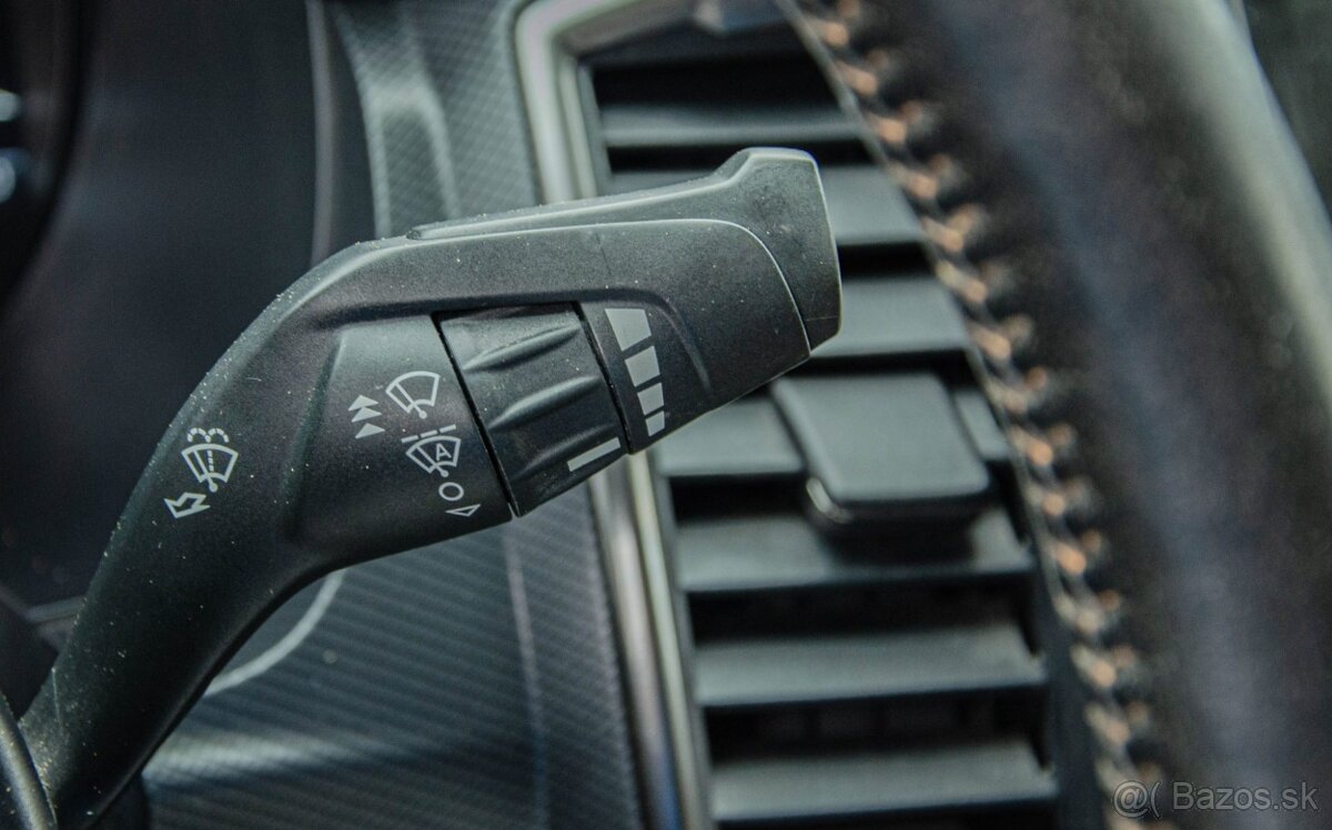 Ford Ranger 3.2 TDCi DoubleCab 4x4 WildTrak A6 - 18