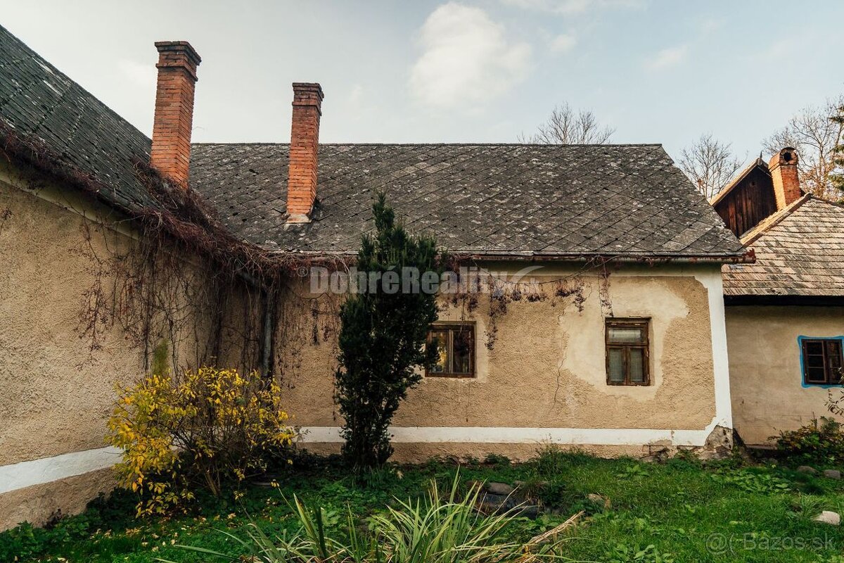 PREDAJ: Rodinný dom so záhradou, hospodárskymi stavbami a pô - 18