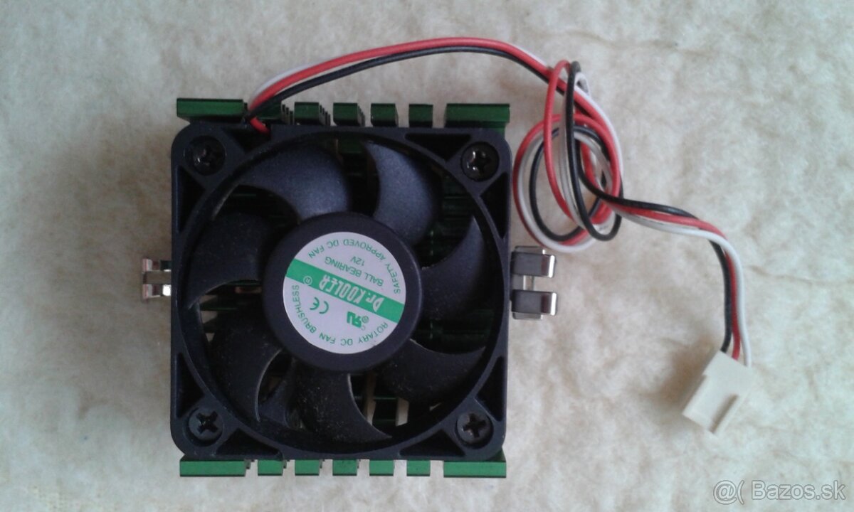 Intel Pentium 4 s775 + Intel Celeron s370 + 3x Active cooler - 18