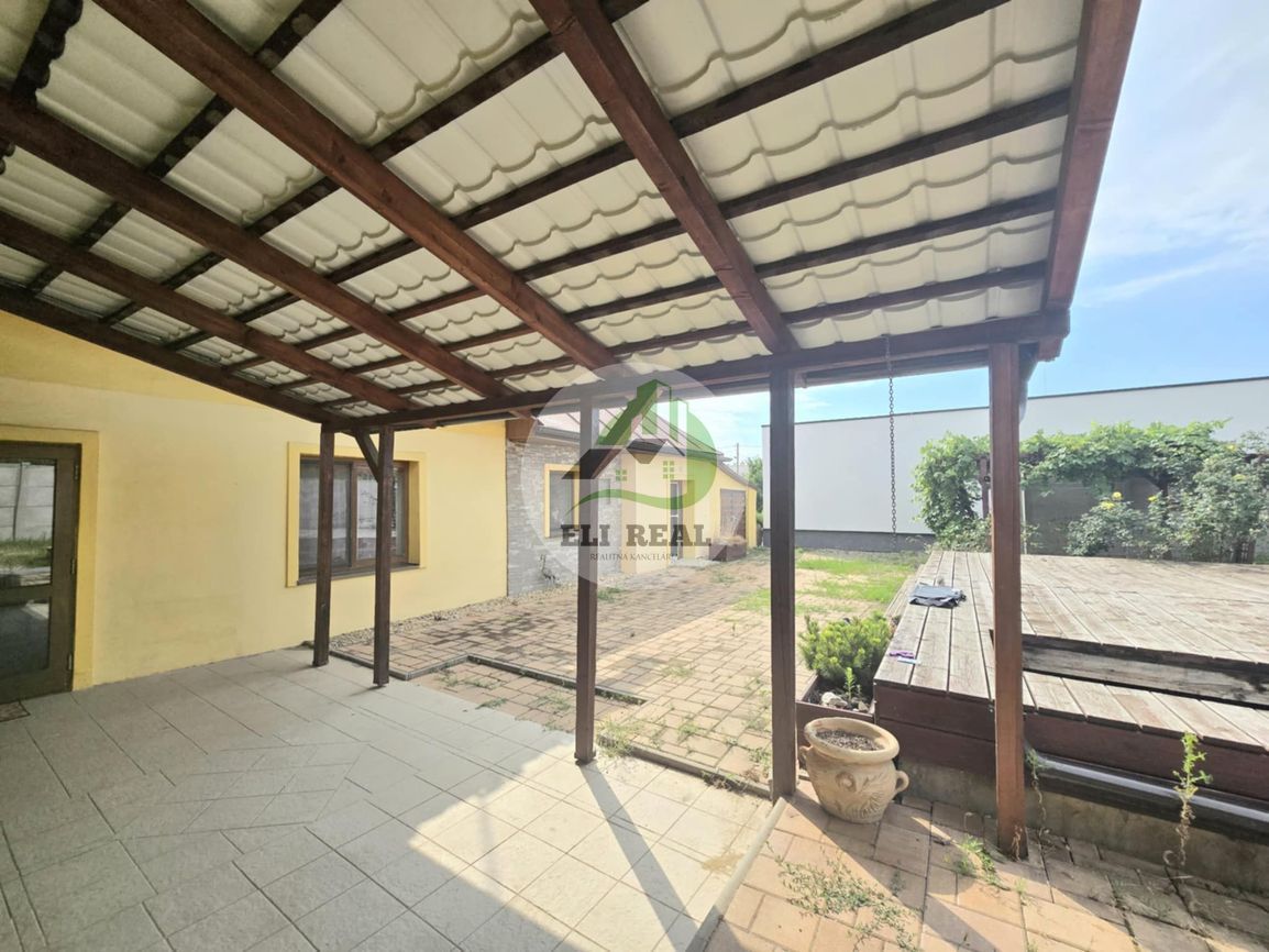 Na predaj priestranný RD, Valaliky, KE-okolie - 18