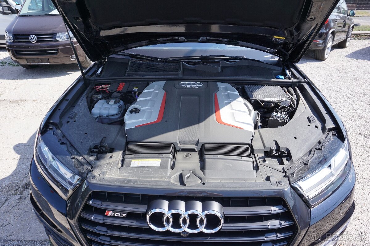 Audi SQ7 BOSE TV - 18