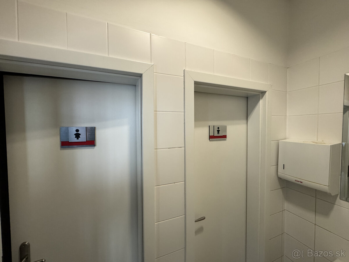 Prenájom rožného prízemného obchodného priestoru 241 m2 na p - 18