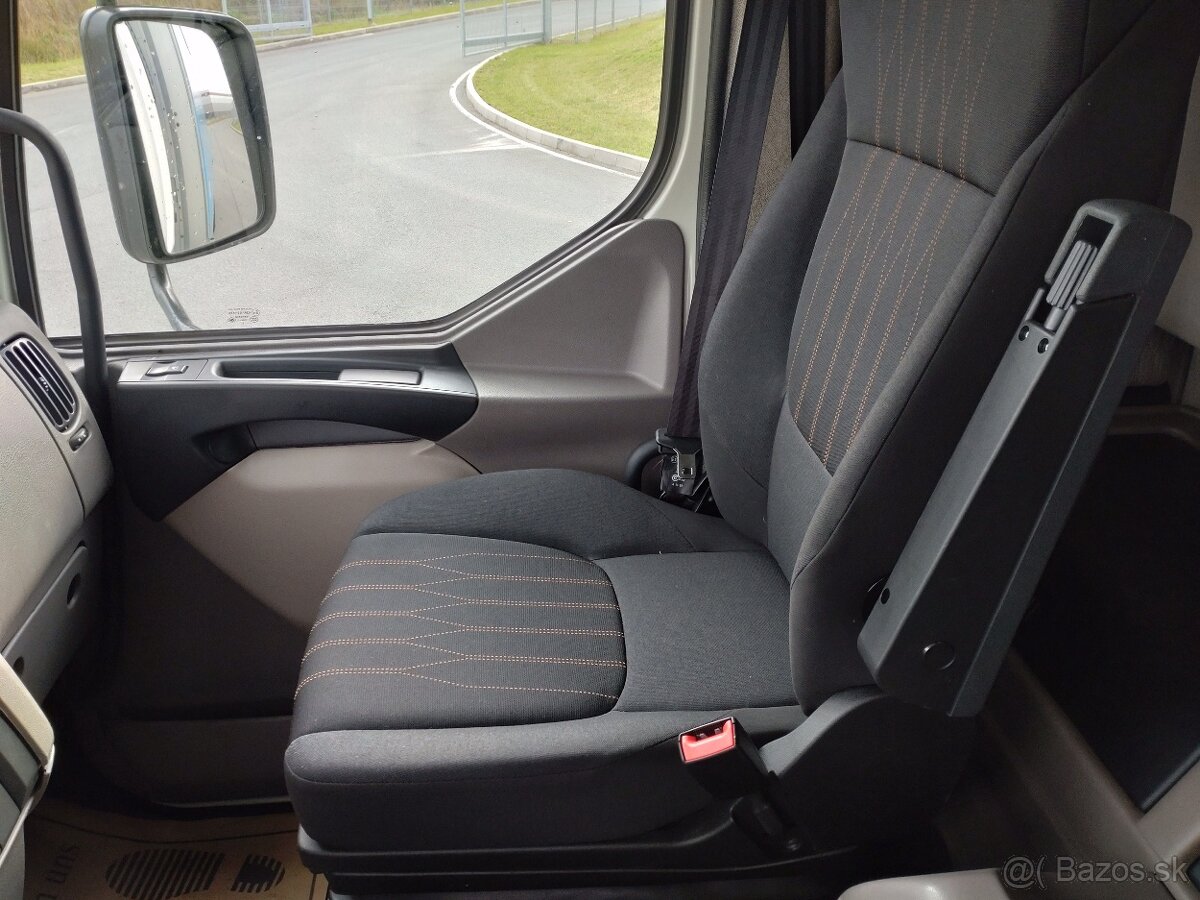 DAF LF 320 FA - 18t - 18 Europalet - Čelo - Lůžko - 18