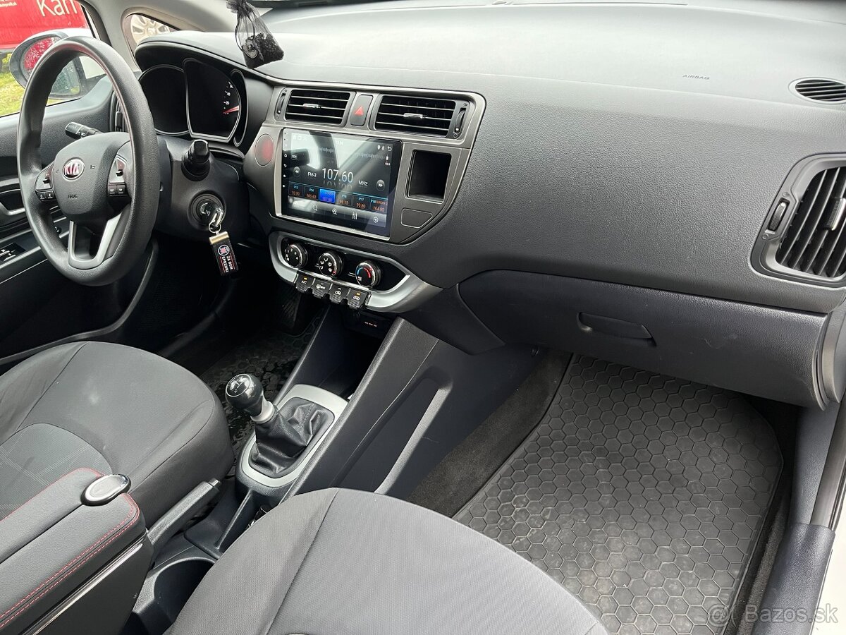 KIA Rio 1.25 CVVT - 18