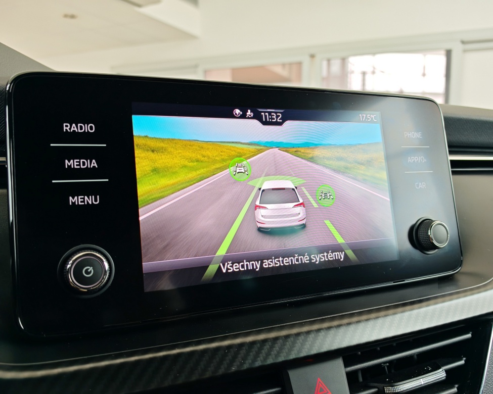 Škoda Scala 1.5 TSI Monte Carlo// AJ NA SPLÁTKY// - 18