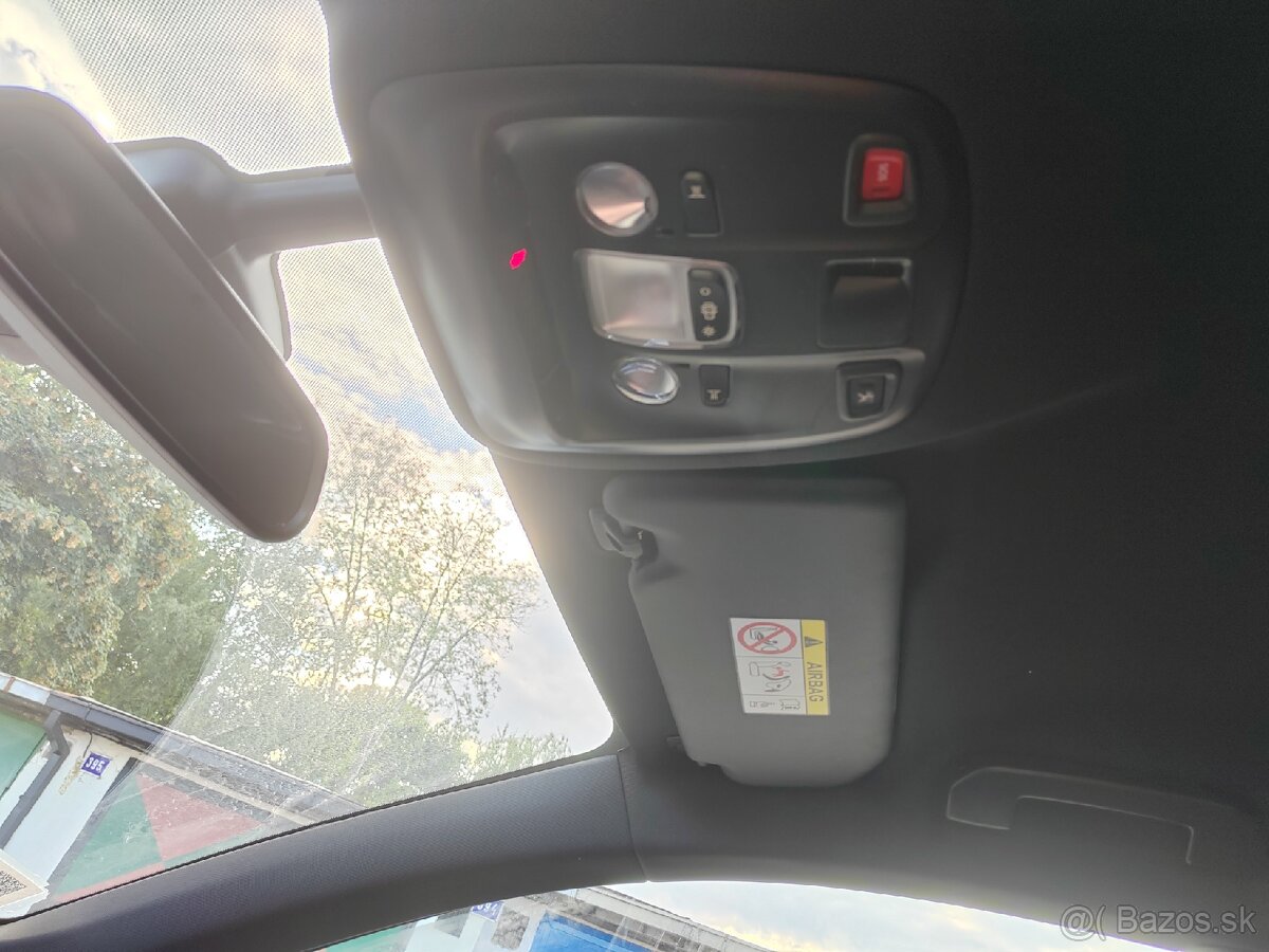 Peugeot 308 2018 Benzín GT LINE Možné aj splátky - 18