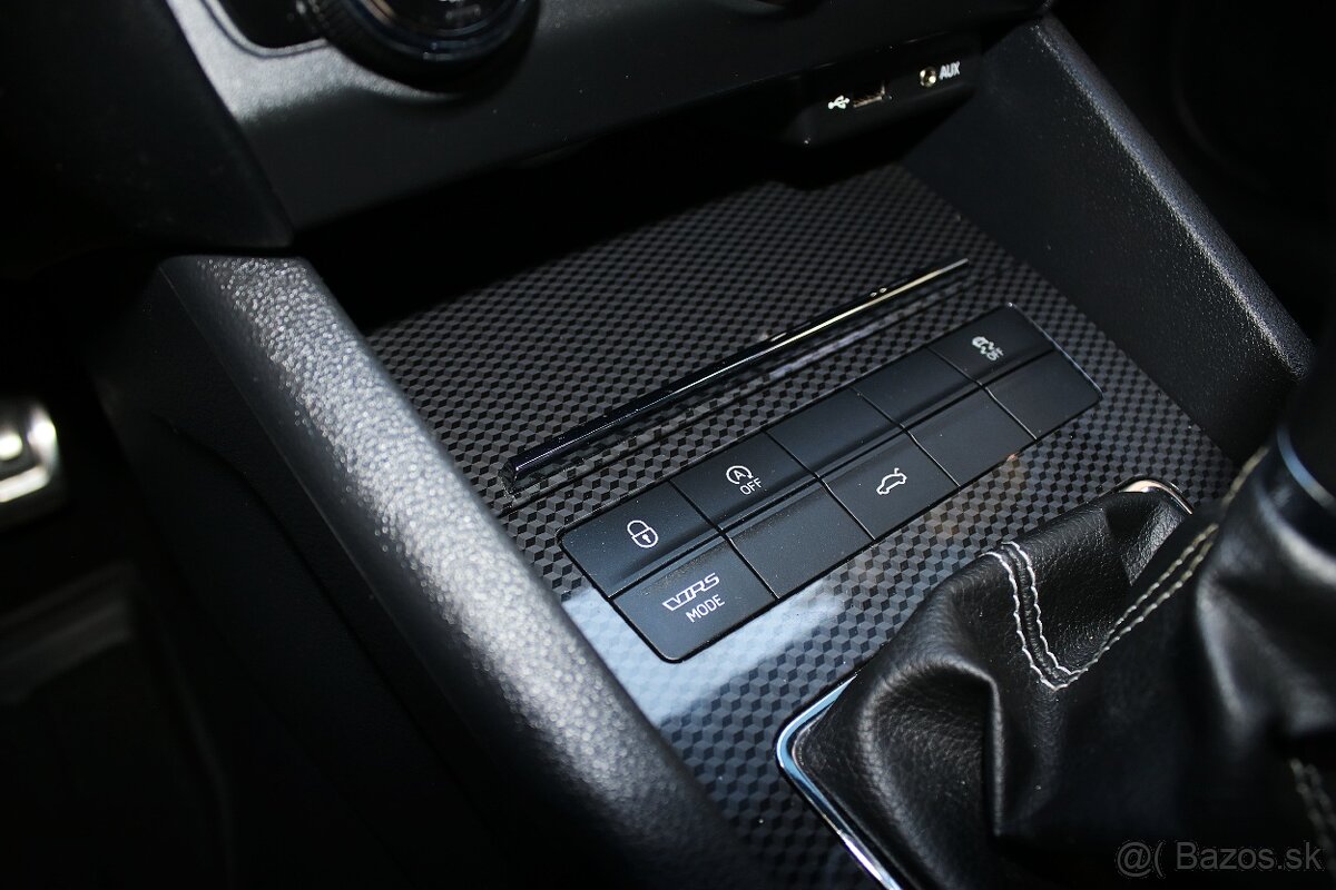 Škoda Octavia Combi RS 2,0 TDI - 18