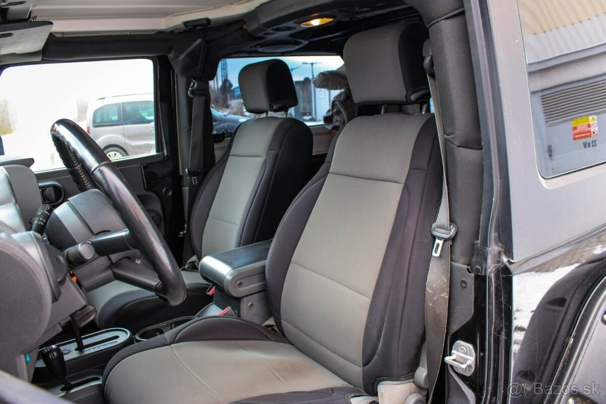 Jeep Wrangler 2.8 CRD Sport A/T - 18