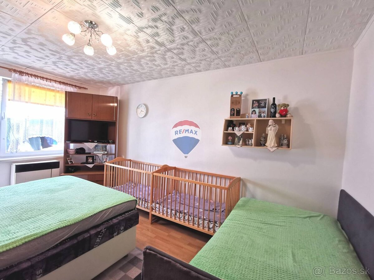 REZERVOVANÉ 2 izbový byt, zrekonštruovaný, 56 m2, balkón, V - 18