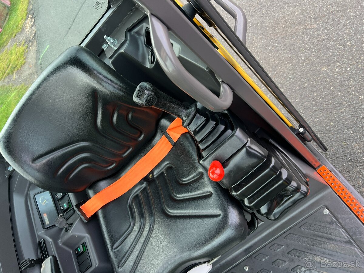 Minibagr VOLVO EC15e pouze 710mth / hyd.svahovka + podkopy - 18